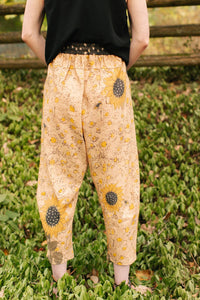 Milk & Honey Linen Cropped Artist Pant w/ Sunflower