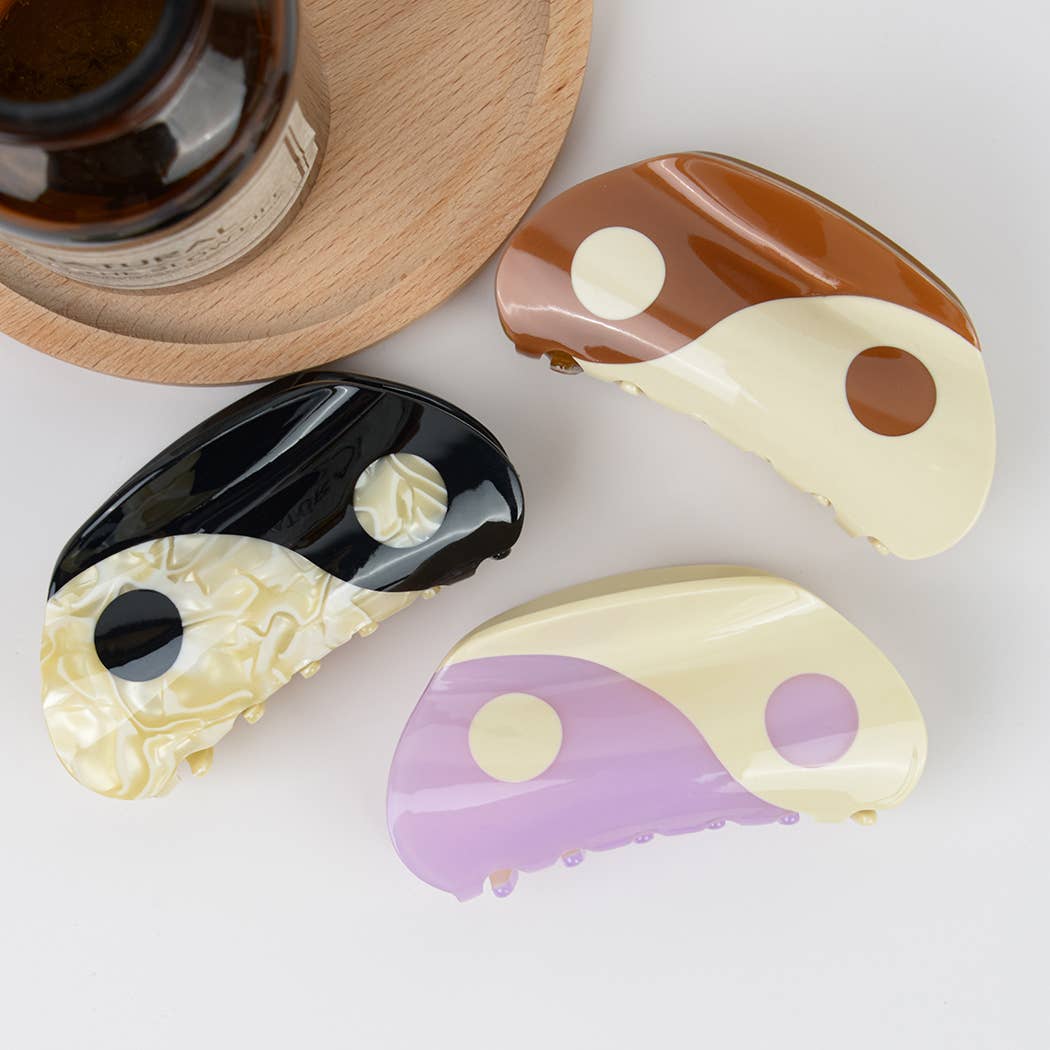 Balance Yin Yang Claw Hair Clip, Eco-Friendly: Black