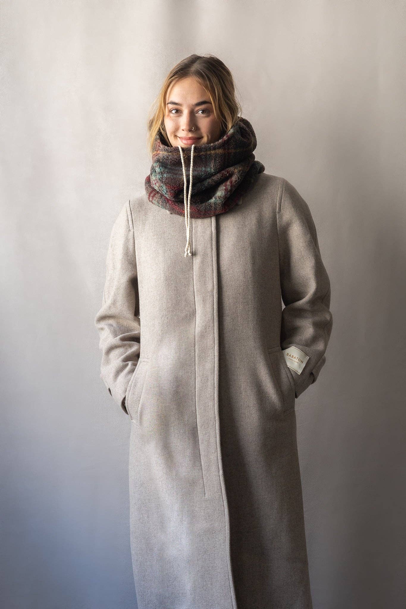 Hood Neck Warmer: Checkered Brown