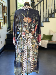 Market of Stars - I Dream In Flowers Bamboo Duster Kimono Robe with Bees: Classic