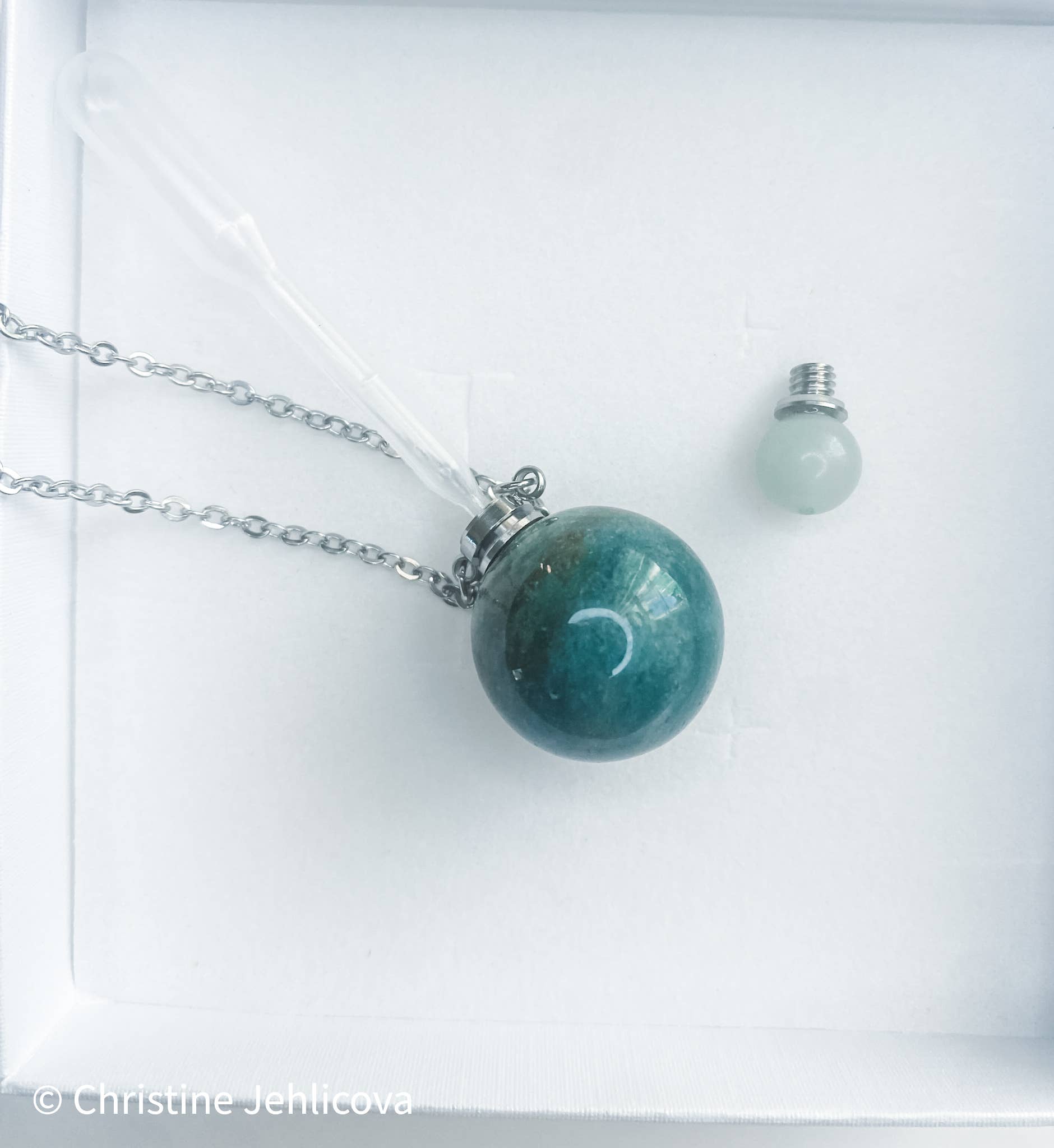 HoopLa Style - Perfume Bottle - Globe shaped - Different Gemstone choices