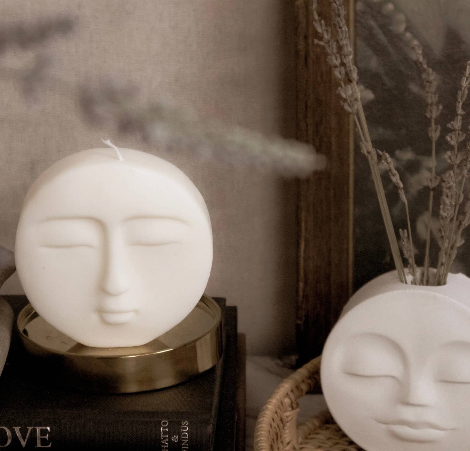 A Pleasant Thought - MOON | PILLAR CANDLE: White