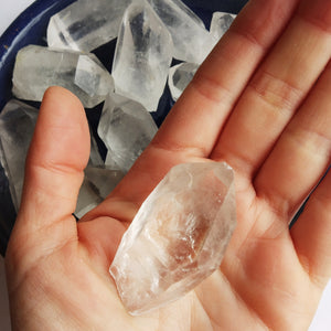 Clear Quartz Point (1pce)