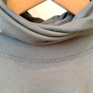 Lynda Turtleneck