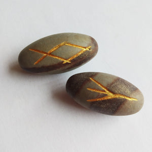 Runes Set - Shiva Lingam Egg